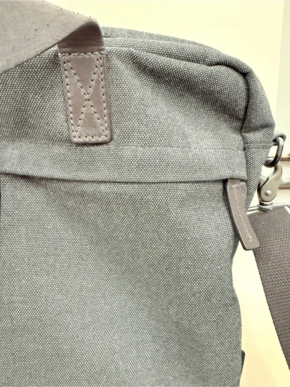 Fossil Men's Canvas Messenger Bag - Casual Work Shoulder Bag